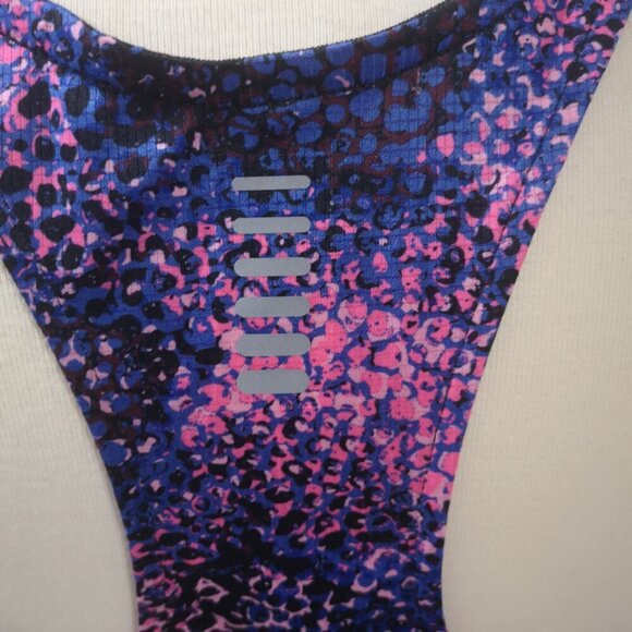 Under Armour Run Ladies Size XL Navy Black Brown & Pink Pattern Racer Back Top - Picture 6 of 8
